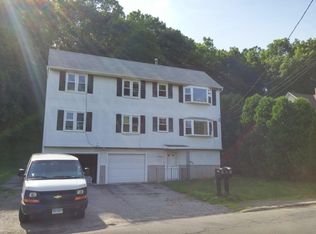 307 Beaver St, Ansonia, CT 06401