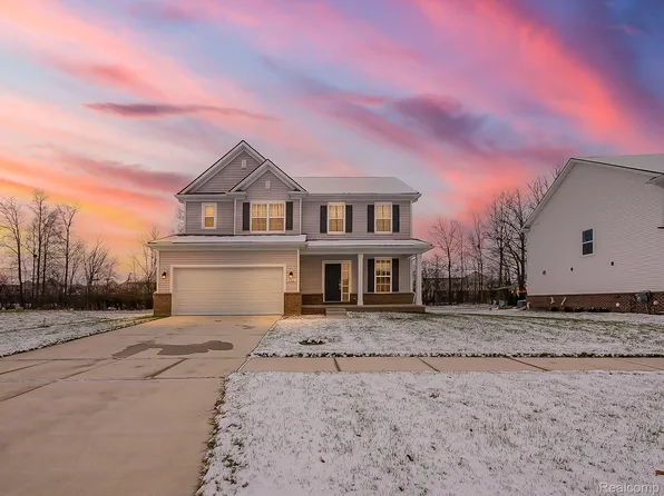 3566 Wiltshire, Canton, MI 48188