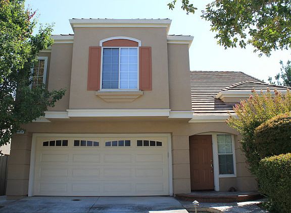 2nd image of 2270 Faircrest Dr