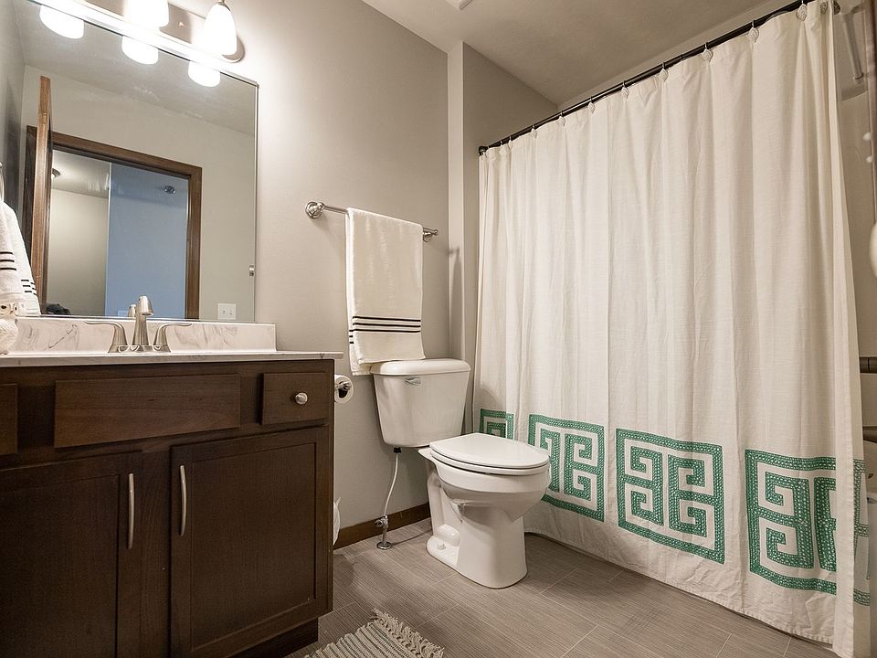 1st image of 4802 S Hosta Ave #105