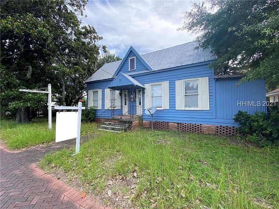 2nd image of 7835 E Main St