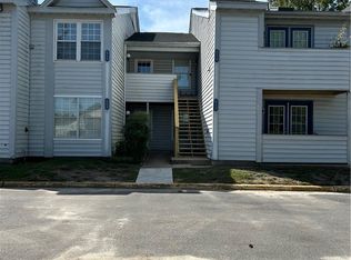 610 Waters Dr, Virginia Beach, VA 23462