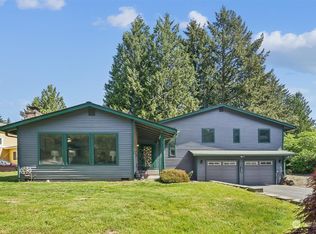 7484 Woodridge Ln NW, Bremerton, WA 98311