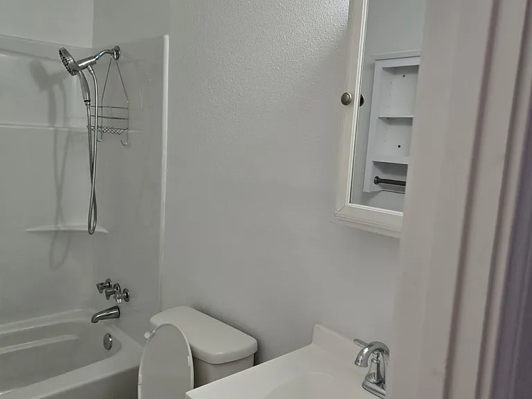 202 Millville Dr #2 — Photo 11