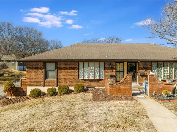 7220 Crisp Ave, Raytown, MO 64133