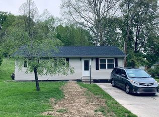 125 Meadow Ave, Raceland, KY 41169