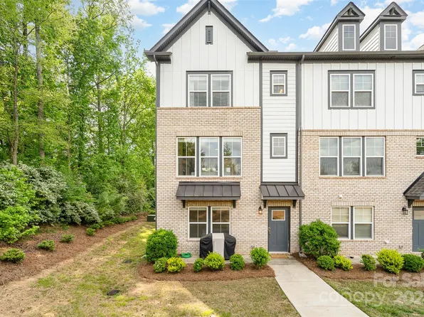 14006 Loyola Ridge Dr, Charlotte, NC 28277