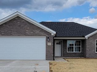 4008 Hollyhock Ln, Richmond, KY 40475