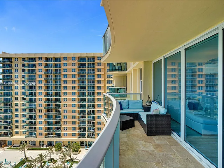 2501 S Ocean Dr #1211 — Photo 27