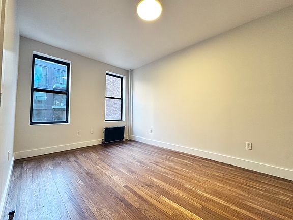 4th image of 427 W 51st St APT 5G