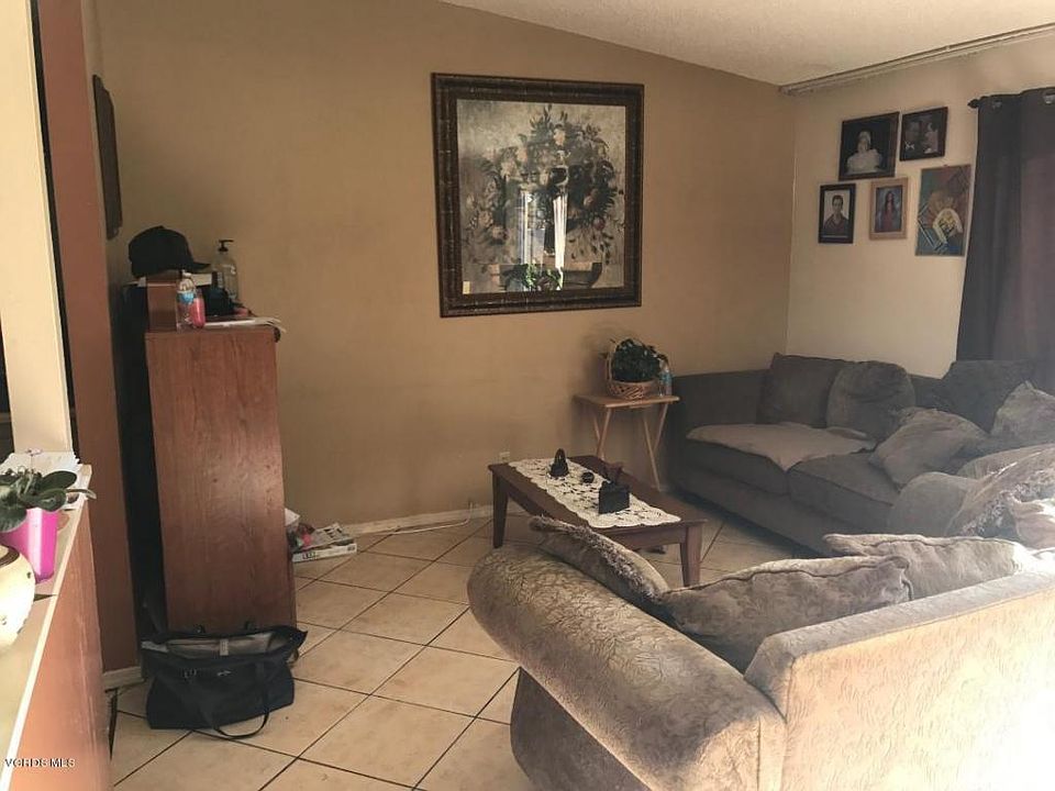 2nd image of 2699 N Ventura Rd