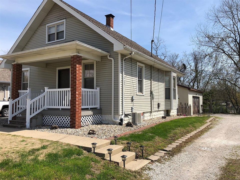 2nd image of 601 Poplar St