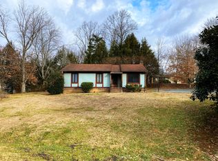 5500 Jamestown Rd, Crozet, VA 22932