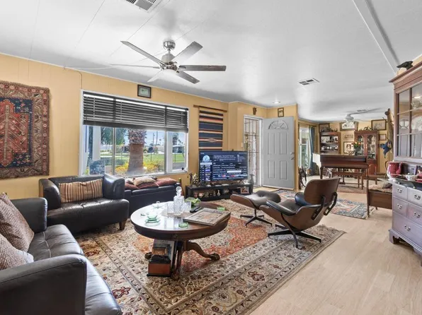 33490 Carlsbad Cir, Thousand Palms, CA 92276