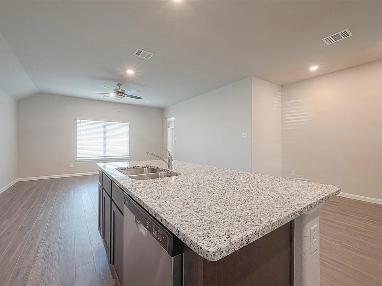 5318 Briana Dee Dr — Photo 17