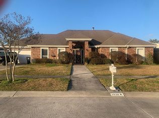 2528 S Lake Blvd, Violet, LA 70092