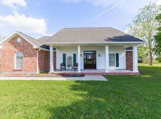 105 Lizette Dr, Rayne, LA 70578
