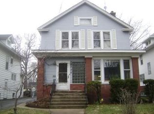 238 Gillett Ave, Waukegan, IL 60085