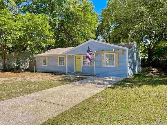 5th image of 4681 Poinciana Dr