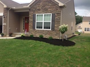 9977 Colmanara Dr, Aurora, OH 44202