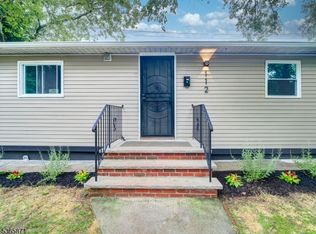 112 Halstead St, Newark, NJ