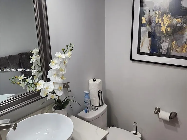 806 Cypress Grove Ln #403 — Photo 16