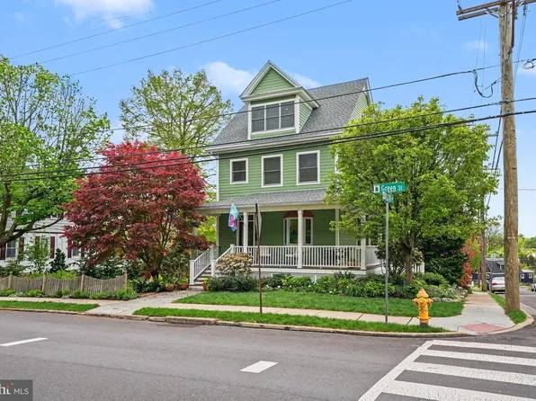 218 Green St, Doylestown, PA 18901