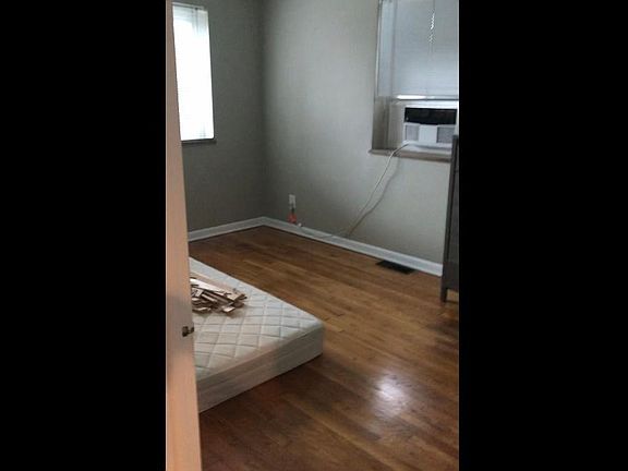 2nd image of 1268 N High St APT 2