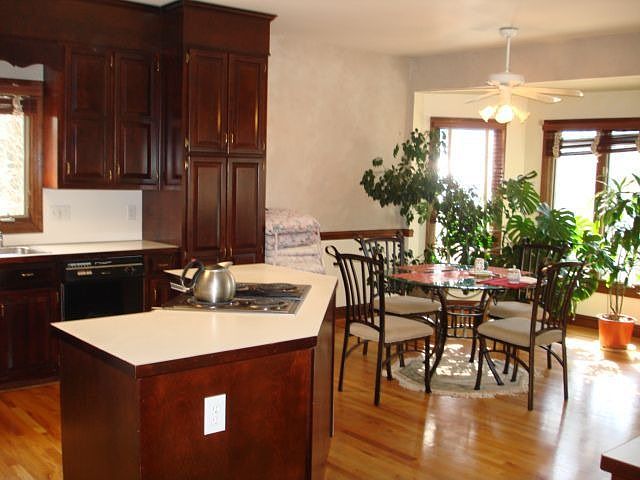 1st image of 115 Voyager Way