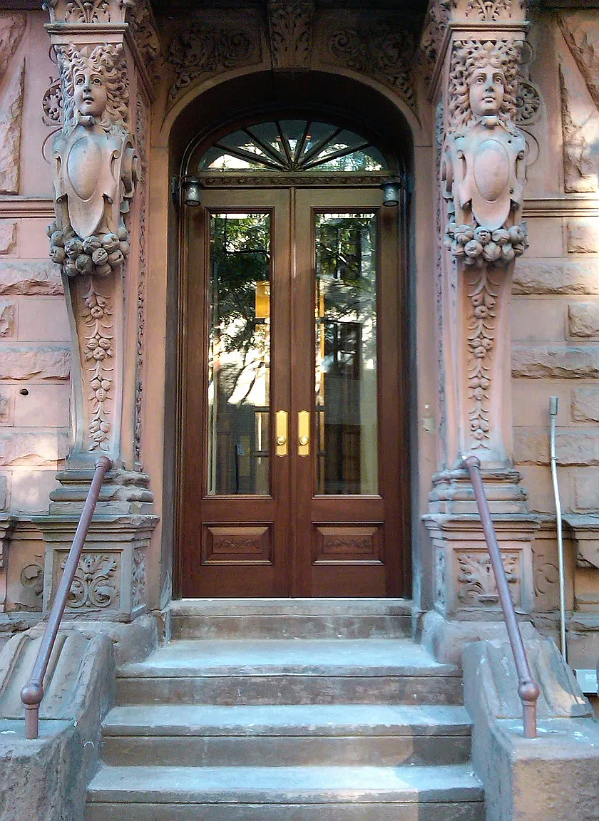 42 Morton Street — Photo 4