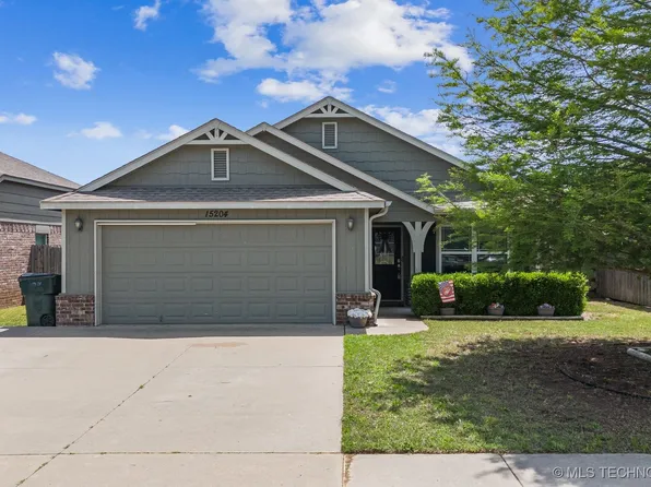 15204 E 110th Pl N, Owasso, OK 74055