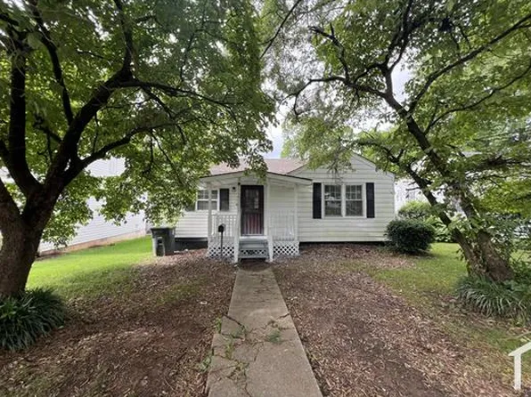 1115 4th Ct W, Birmingham, AL 35204