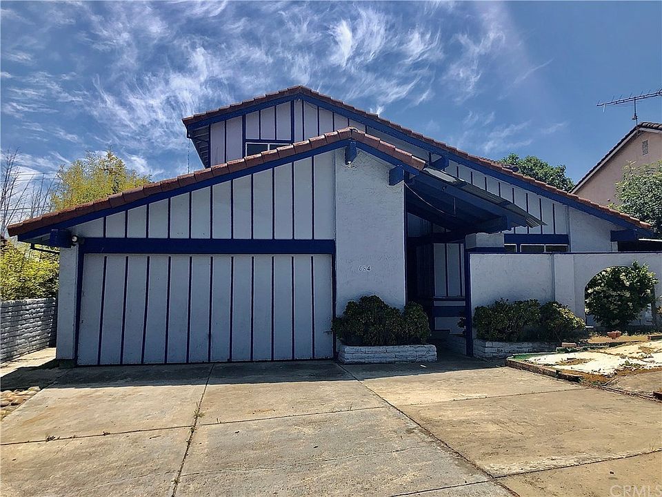 1st image of 684 Giraudo Dr