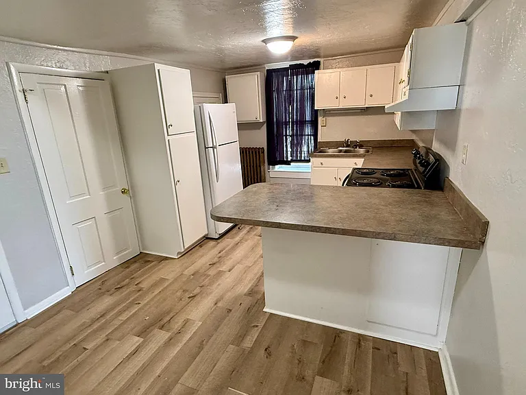 23 S Carlisle St #201 — Photo 8