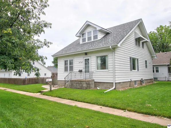 1107 E 1st St, Fremont, NE 68025