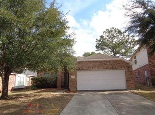 4904 Summer Rain Dr, Conroe, TX 77303