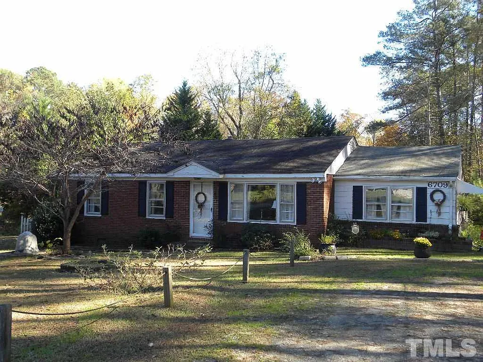 6709 Holly Springs Rd