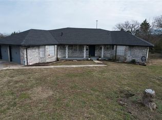 1916 John St, Seminole, OK 74868