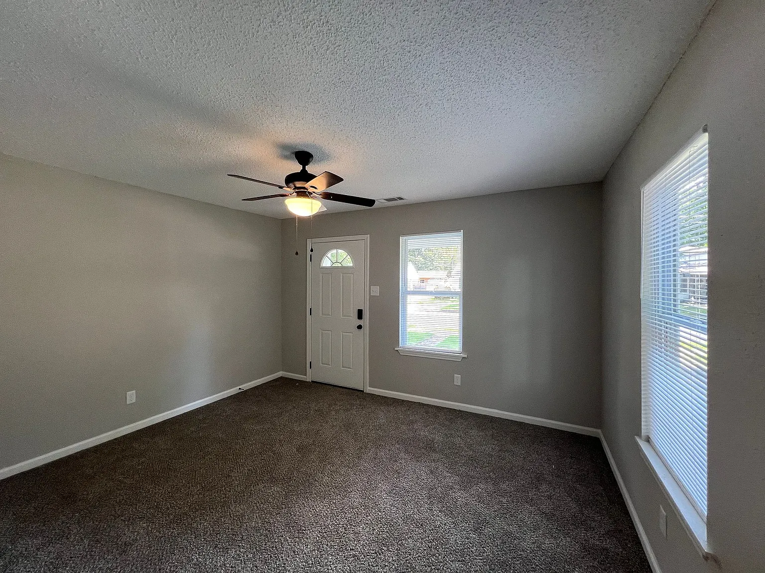 4183 Truman Ave — Photo 4