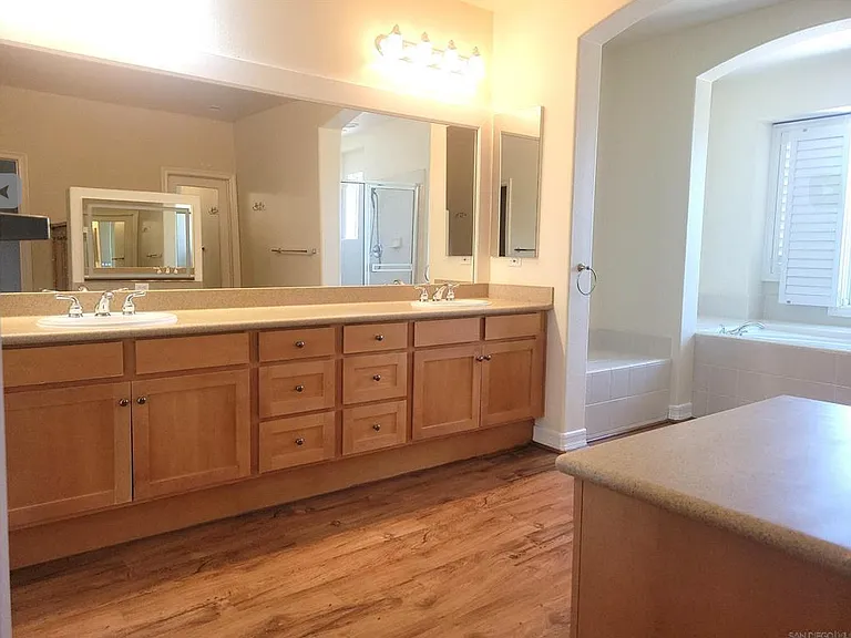 11633 Winding Ridge Dr — Photo 10