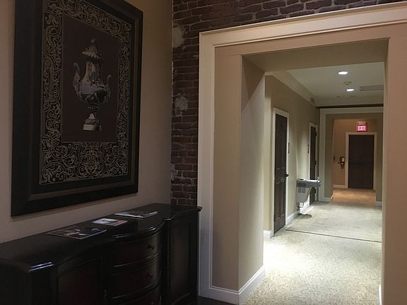 4th image of 122 S Gay St APT 201