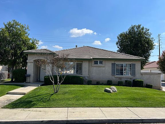 3rd image of 4404 Pebble Creek Dr APT B
