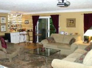 9781 S Harbour Pointe Dr #22, Bloomington, IN