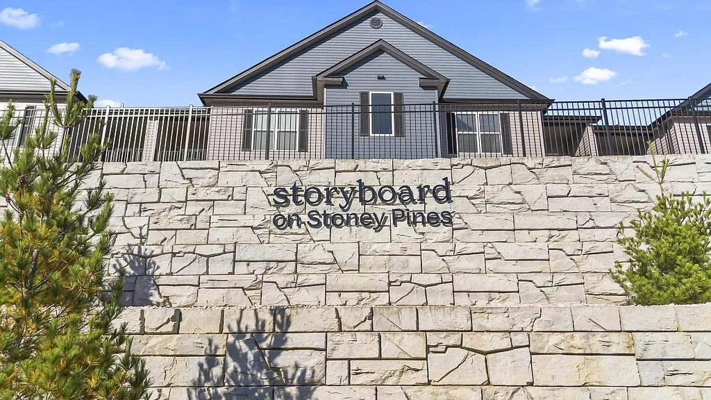 Storyboard on Stoney Pines — Photo 1