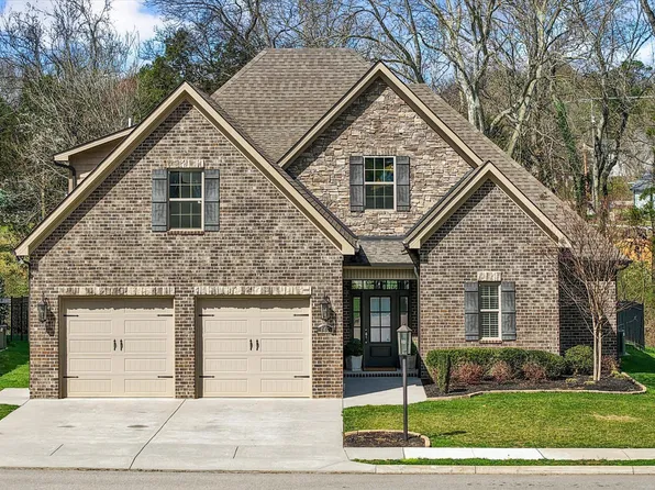 947 Westland Creek Blvd, Knoxville, TN 37923