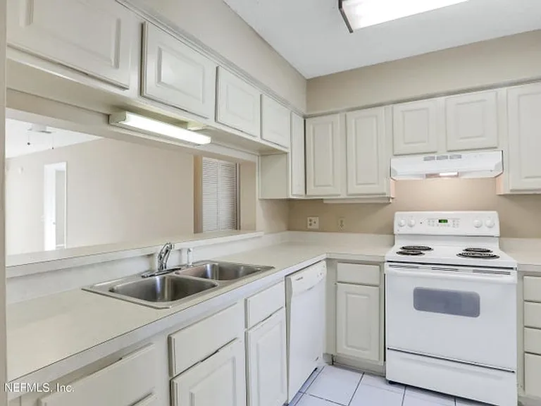 5615 San Juan Ave #1-308 — Photo 4