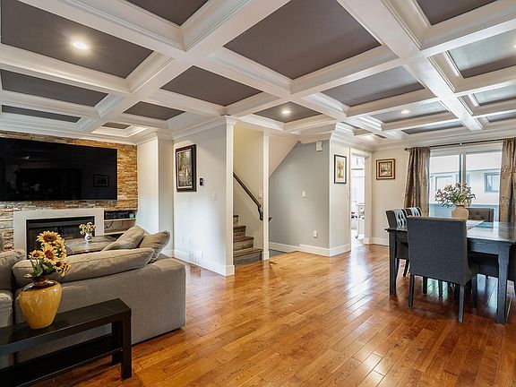 3rd image of 8514 Woodtrail Pl