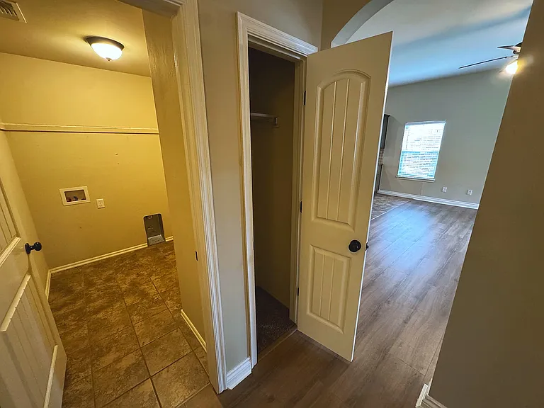 18601 Cola Dr — Photo 6