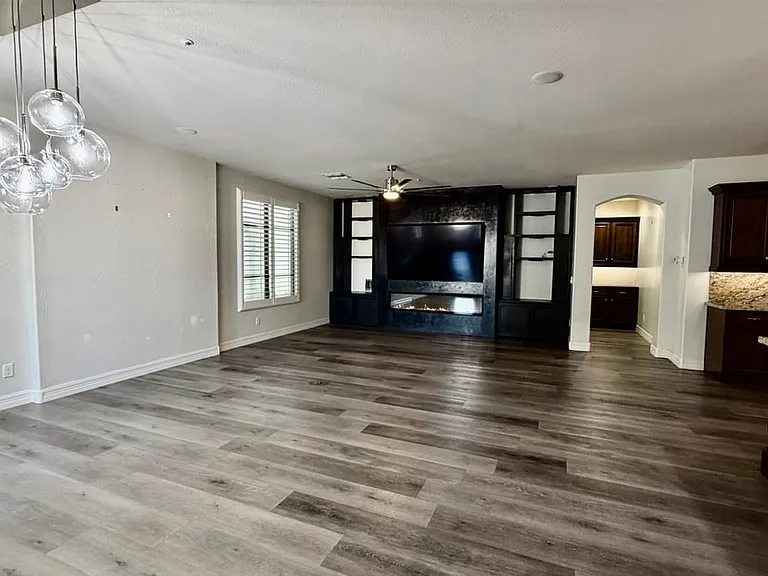 1777 W Ocotillo Rd — Photo 12