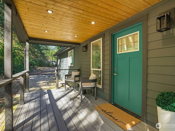 2nd image of 13317 Bandix Road SE